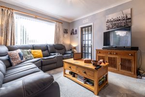 Lounge- click for photo gallery
